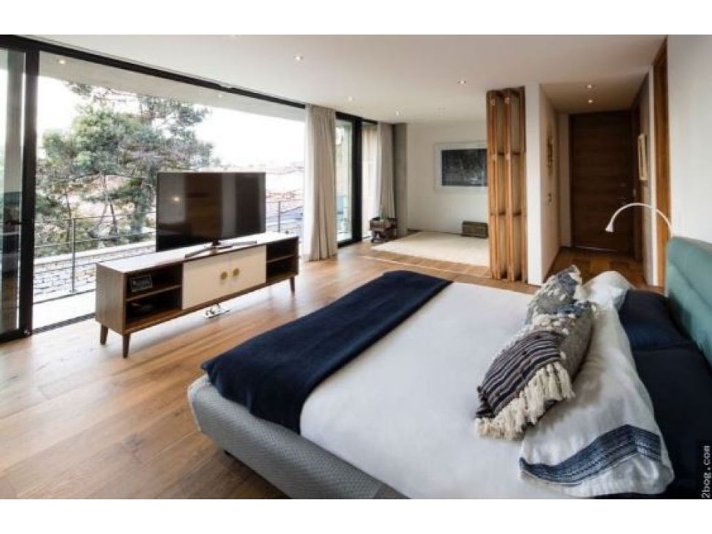Casa de 4 alcobas en venta en Santa Barbara Alta, Bogotá, 653 m² · foto 8 de 13