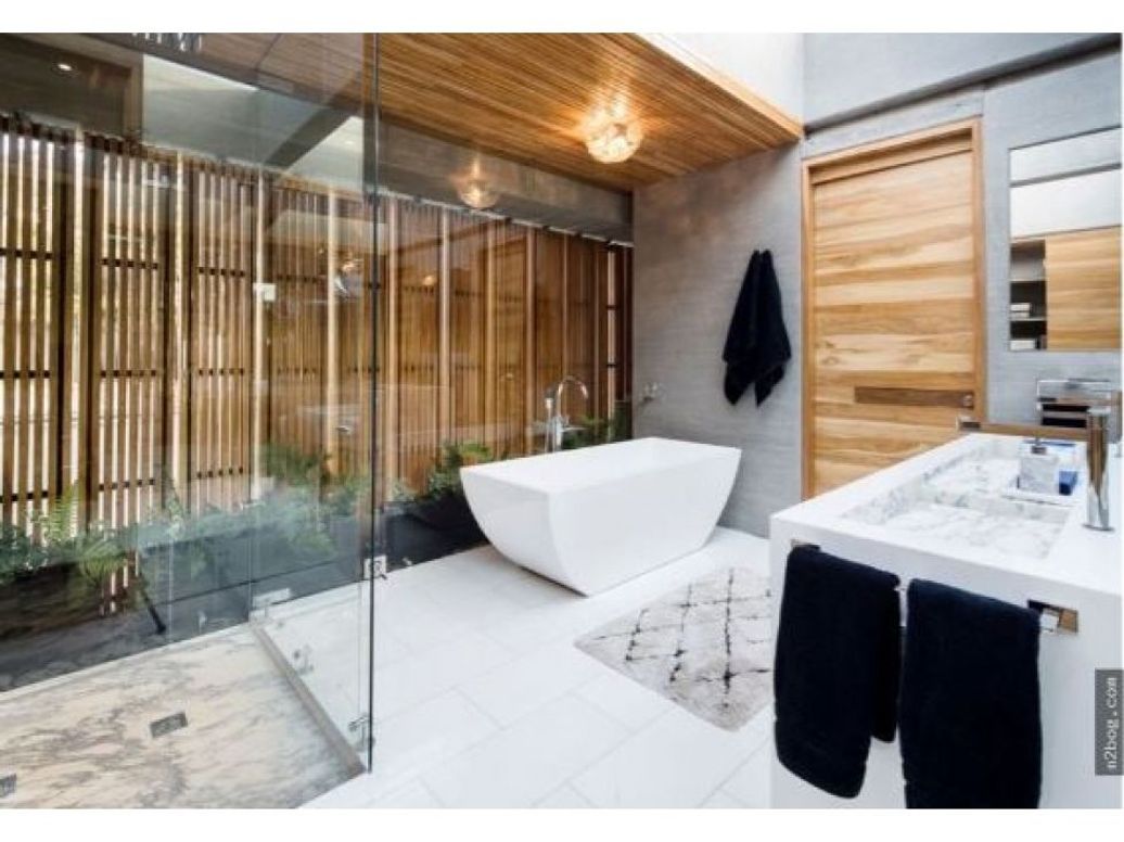 Casa de 4 alcobas en venta en Santa Barbara Alta, Bogotá, 653 m² · foto 10 de 13