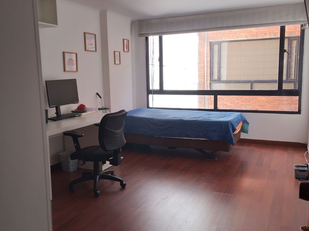 Apartamento en venta en Santa Barbara Central, Bogotá · foto 12 de 18