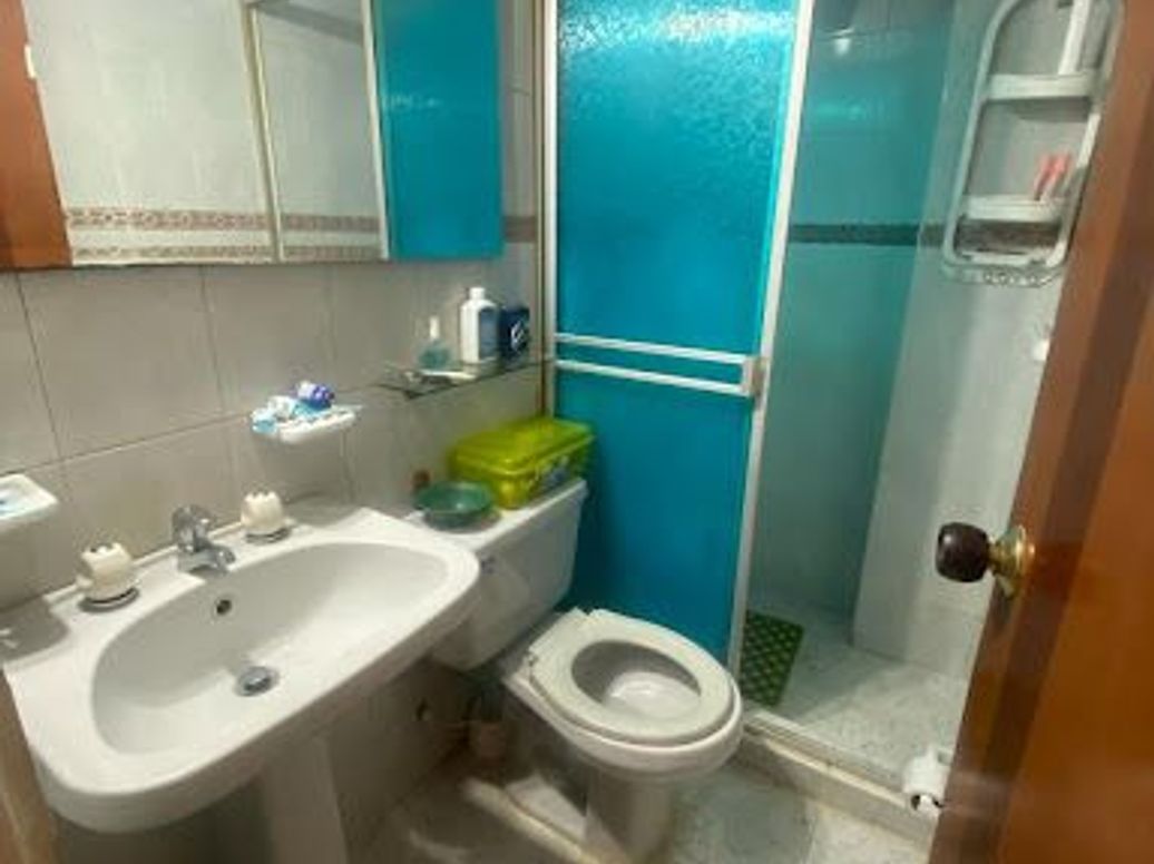 Apartamento de 3 alcobas en venta en Villas De Granada, Bogotá, 62 m² · foto 19 de 20