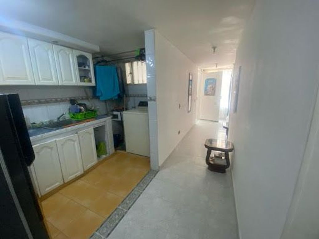 Apartamento de 3 alcobas en venta en Villas De Granada, Bogotá, 62 m² · foto 10 de 20