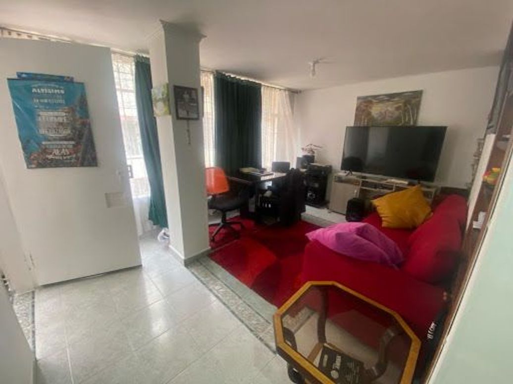 Apartamento de 3 alcobas en venta en Villas De Granada, Bogotá, 62 m² · foto 5 de 20