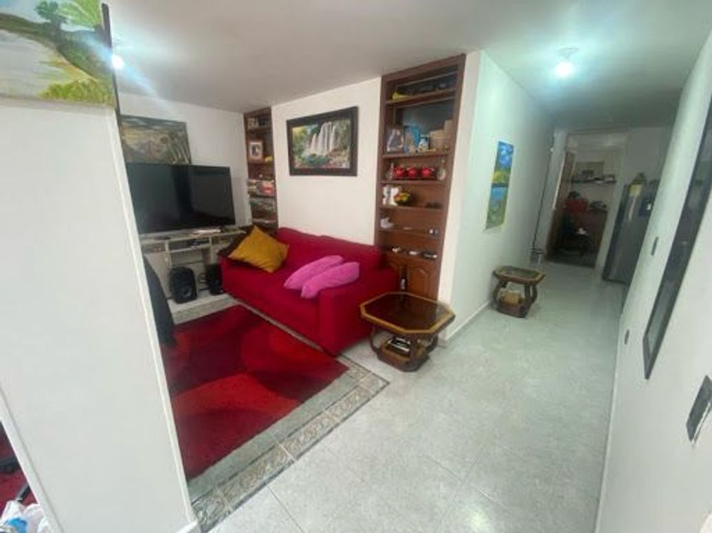 Apartamento de 3 alcobas en venta en Villas De Granada, Bogotá, 62 m² · foto 7 de 20