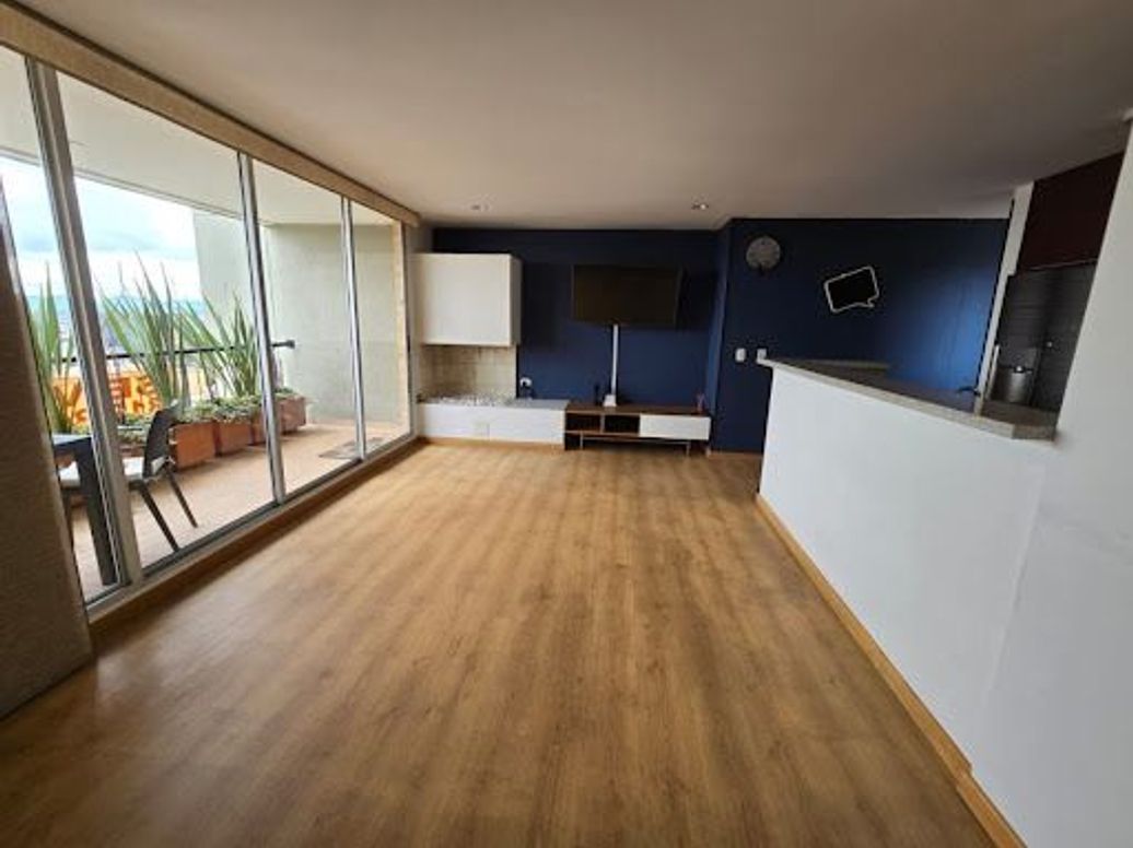 Apartamento de 2 alcobas en venta en María Cristina, Bogotá · foto 3 de 19