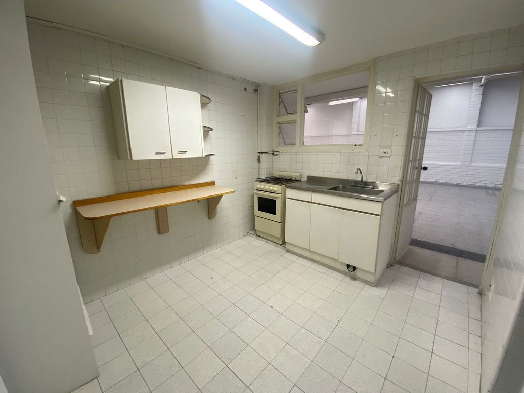 Apartamento de 2 alcobas en venta en Chapinero Noroccidental, Bogotá, 178 m² · foto 14 de 19