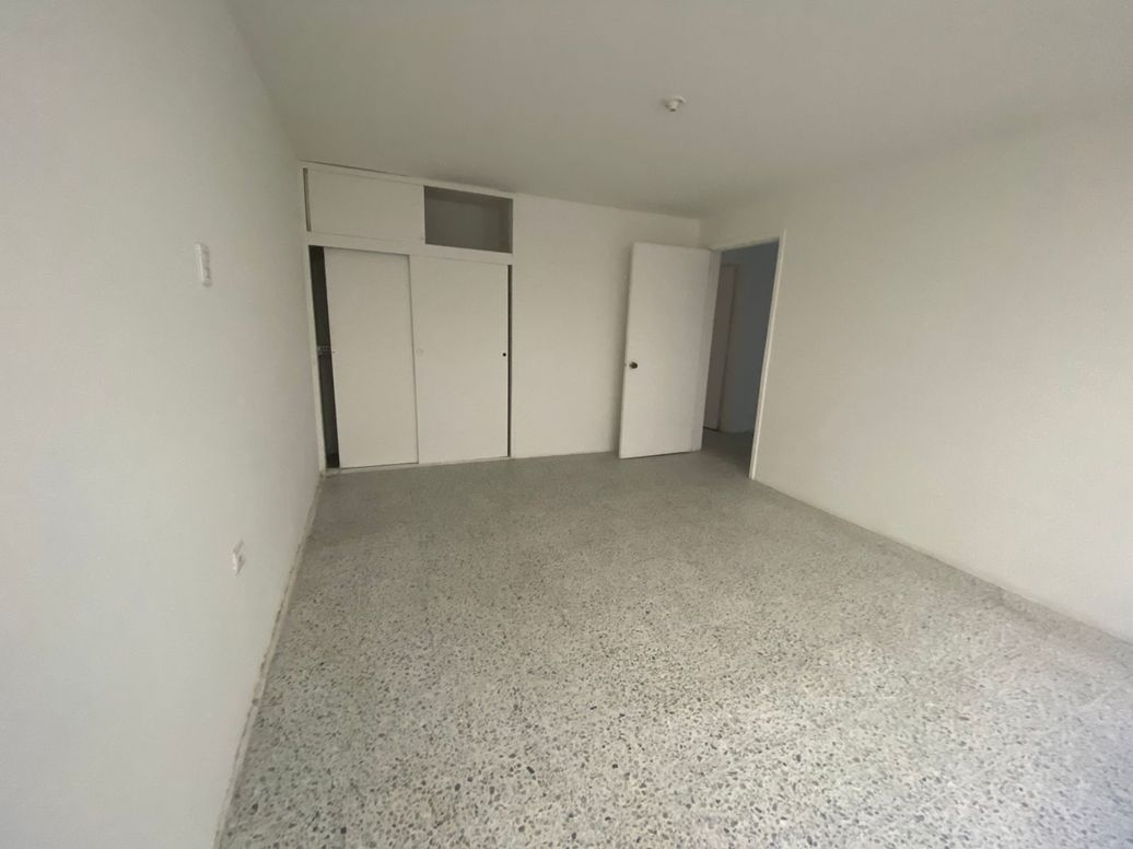 Apartamento de 2 alcobas en venta en Chapinero Noroccidental, Bogotá, 178 m² · foto 7 de 19