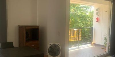Se vende apto amoblado, a puerta cerrada. Vende Integridad, inmobiliaria experta en administración y arrendamientos de apartamentos, casas, locales, bodegas y oficinas, Medellín y toda el área Metropolitana.