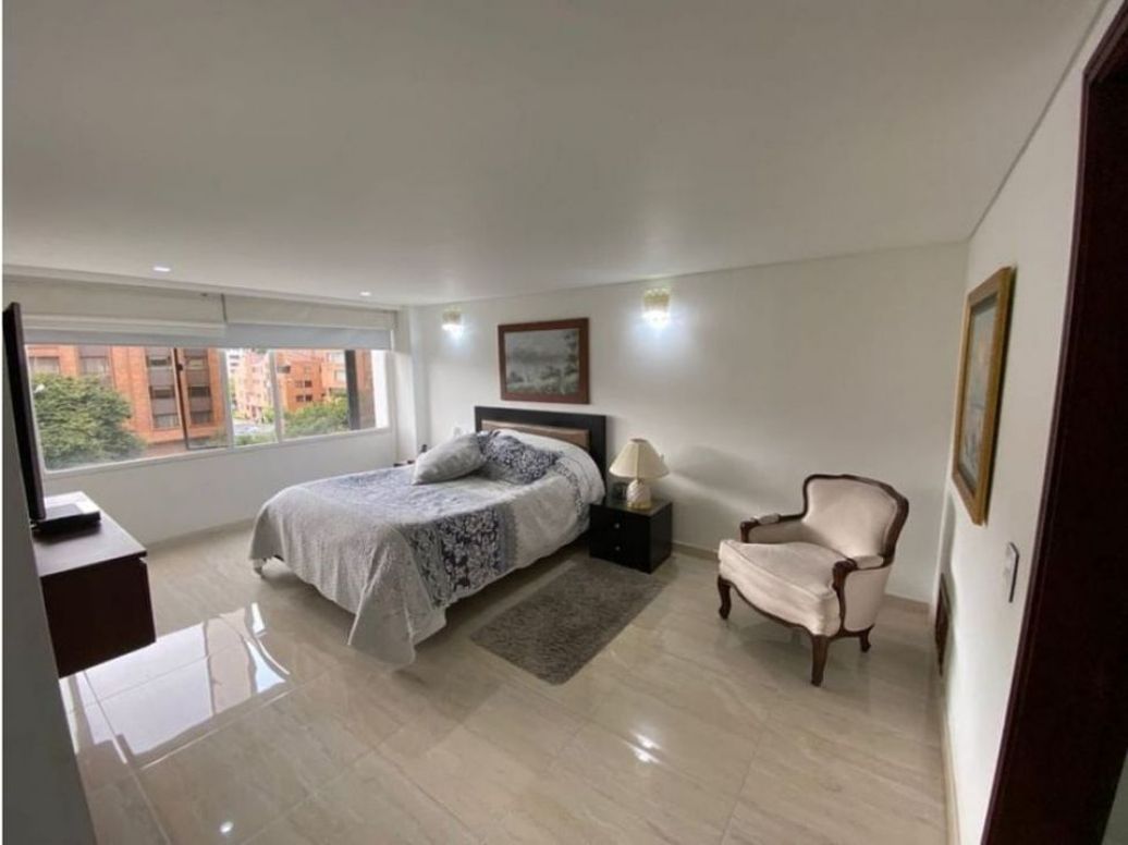 Apartamento de 4 alcobas en venta en Multicentro, Bogotá, 198 m² · foto 6 de 13