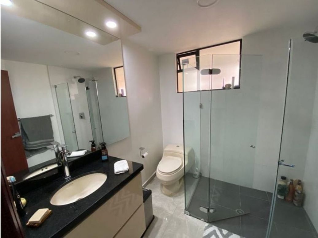 Apartamento de 4 alcobas en venta en Multicentro, Bogotá, 198 m² · foto 13 de 13