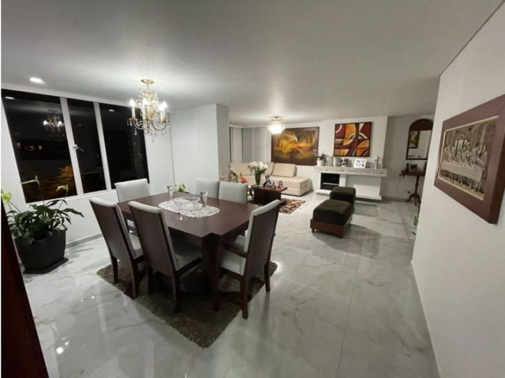 Apartamento de 4 alcobas en venta en Multicentro, Bogotá, 198 m² · foto 2 de 13