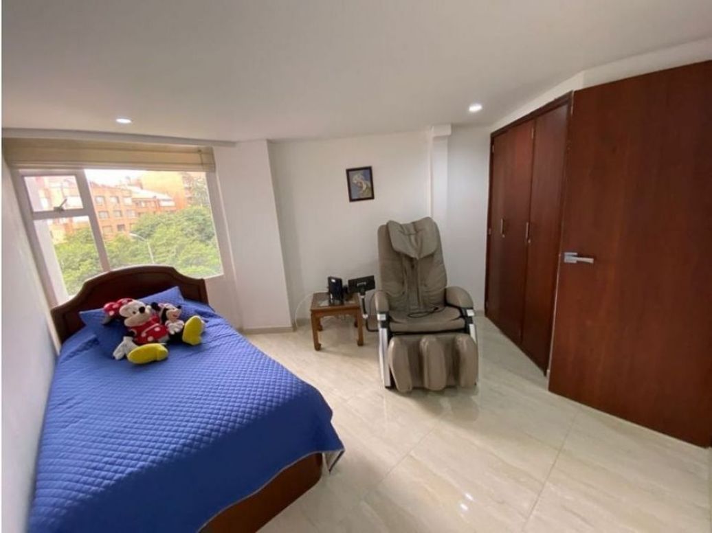 Apartamento de 4 alcobas en venta en Multicentro, Bogotá, 198 m² · foto 8 de 13