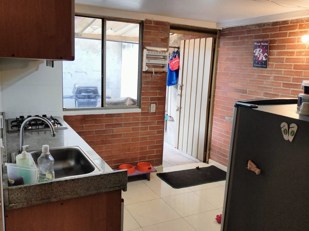 Casa de 4 alcobas en venta en Bolivia, Bogotá, 120 m² · foto 9 de 17