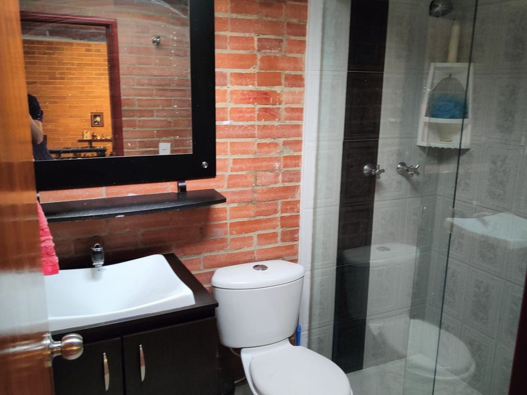 Casa de 4 alcobas en venta en Bolivia, Bogotá, 120 m² · foto 14 de 17