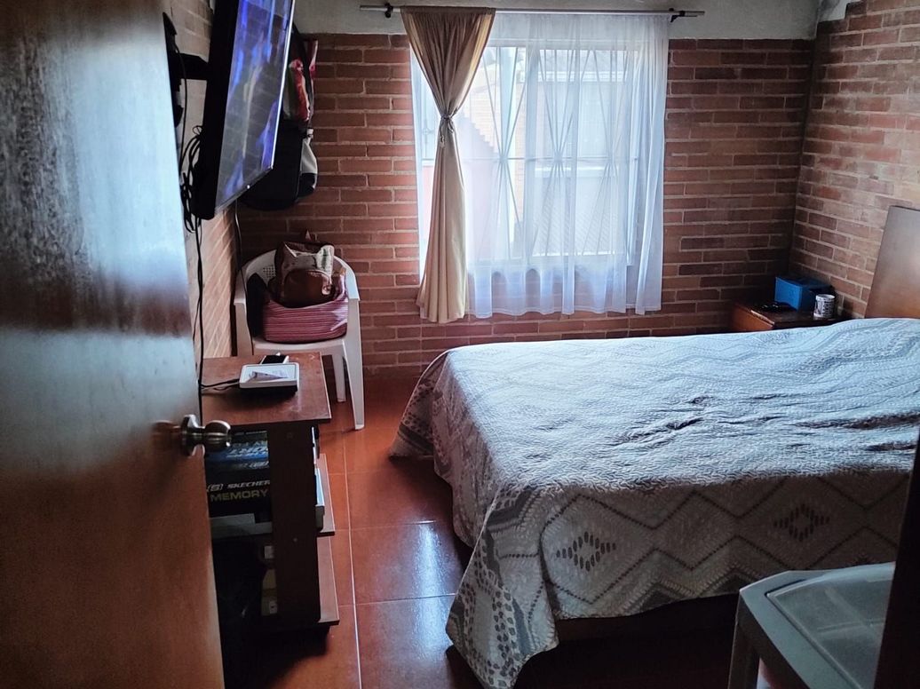 Casa de 4 alcobas en venta en Bolivia, Bogotá, 120 m² · foto 7 de 17