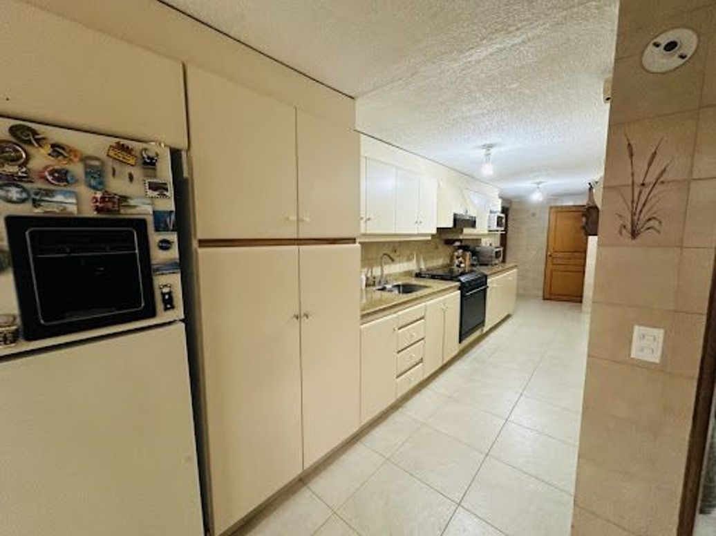 Casa de 3 alcobas en venta en Casa Blanca Torreladera, Bogotá, 200 m² · foto 6 de 20