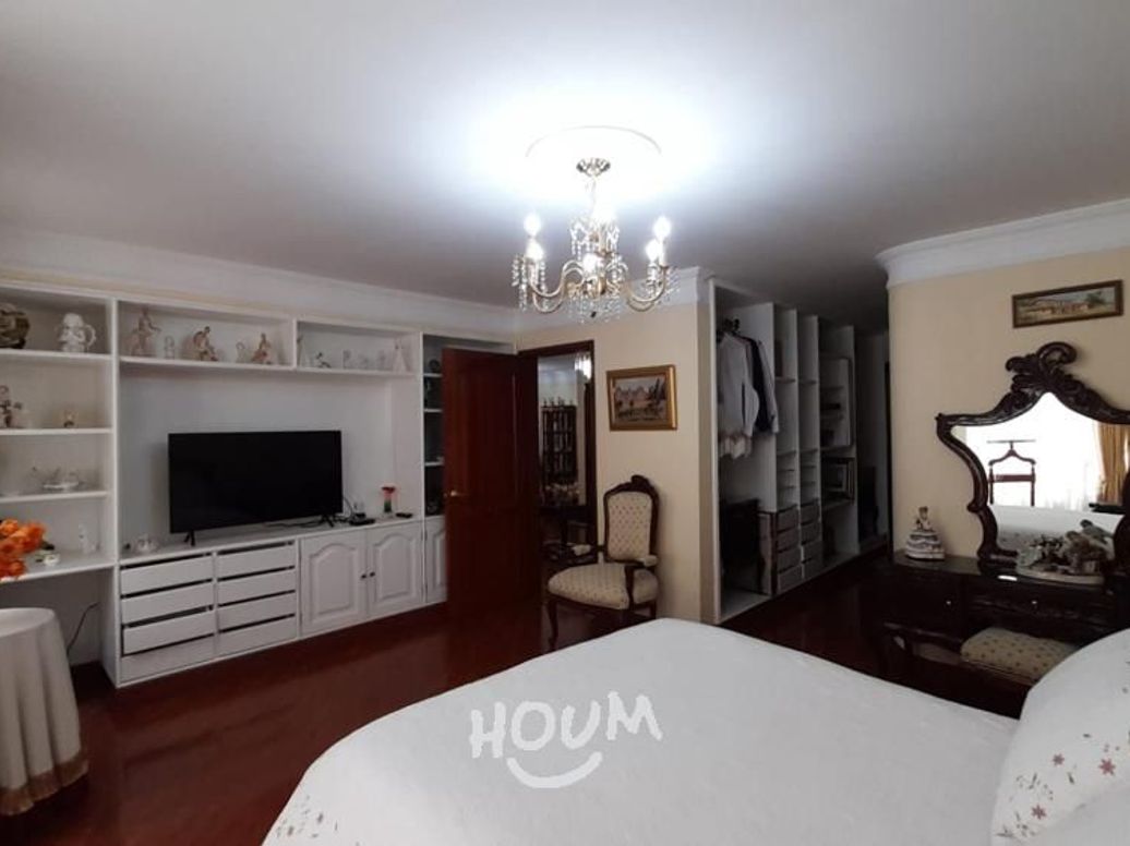 Apartamento de 3 alcobas en venta en A.S.D., Bogotá, 330 m² · foto 17 de 20