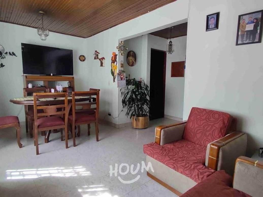 Casa de 5 alcobas en venta en Los Cerezos, Bogotá, 72 m² · foto 6 de 20