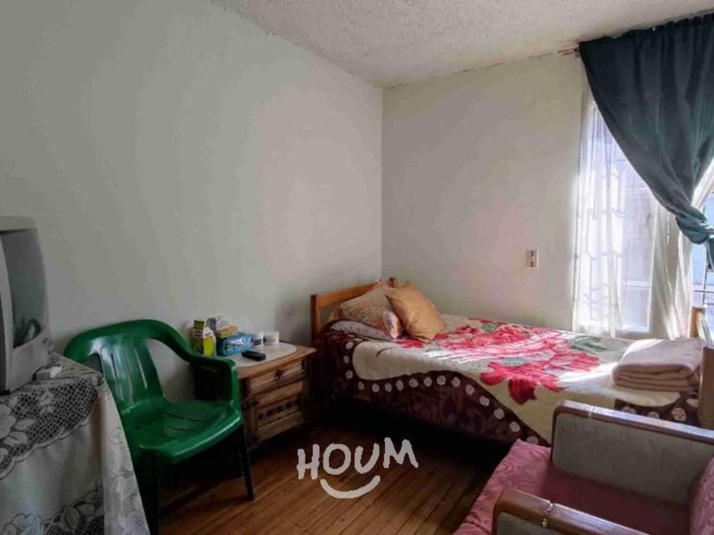 Casa de 5 alcobas en venta en Los Cerezos, Bogotá, 72 m² · foto 16 de 20