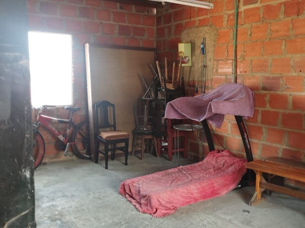 Casa de 9 alcobas en venta en Perdomo Alto, Bogotá, 350 m² · foto 11 de 15