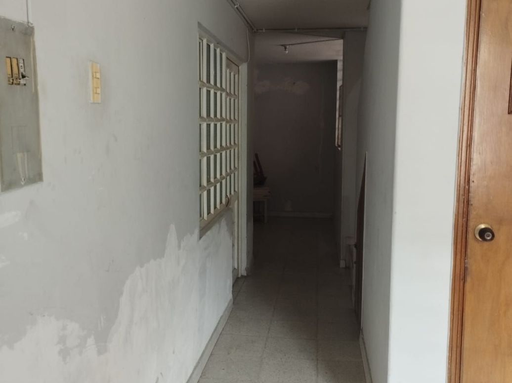Casa de 9 alcobas en venta en Perdomo Alto, Bogotá, 350 m² · foto 12 de 15