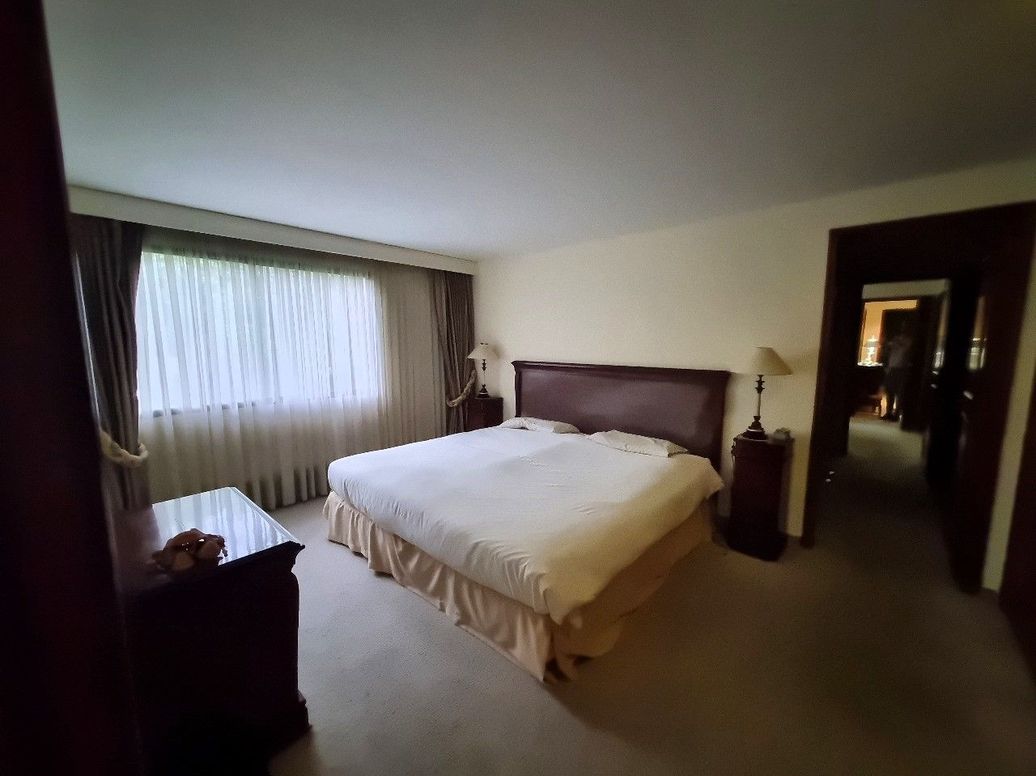 Apartamento de 3 alcobas en venta en Santa Barbara Occidental, Bogotá, 152 m² · foto 9 de 17
