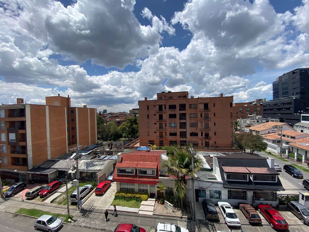 Apartamento de 2 alcobas en arriendo en Santa Barbara Occidental - Edif Nuba, Bogotá, 85 m² · foto 8 de 18
