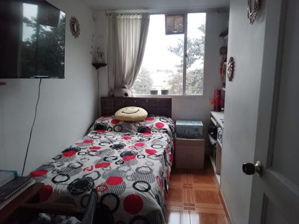 Apartamento de 3 alcobas en venta en Villas De Granada, Bogotá, 52 m² · foto 18 de 20