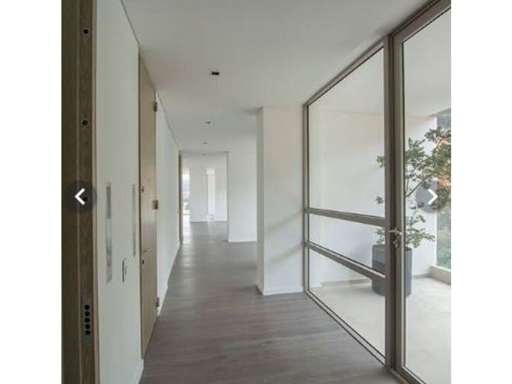 Apartamento de 3 alcobas en venta en La Cabrera, Bogotá, 248 m² · foto 6 de 10