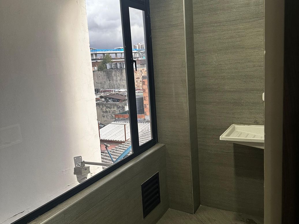 Apartamento de 2 alcobas en arriendo en Remanso, Bogotá, 50 m² · foto 4 de 18