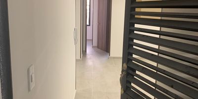 Apto en Ciudad Montes, cerca a la Estacion Sena de Transmilenio, NQS, Ave 1 de Mayo, Calle 8 sur, Auto Sur, facil acceso a supermercados, facil acceso. NO SE ACEPTAN MASCOTAS, NO HAY PARQUEADERO DISPONIBLE NO CARRO NO MOTO