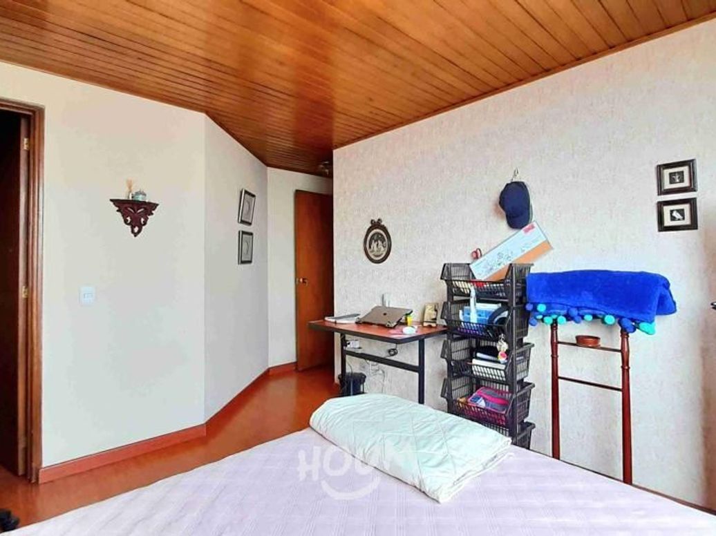 Apartamento de 3 alcobas en venta en Los Andes, Bogotá, 86 m² · foto 9 de 20