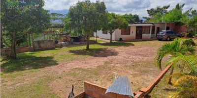 INMOBILIARIA ATLAS VENDE// LOTE CON CASA EN ALTOS DE GUATIGUARA// PIEDECUESTA

 

Área Total del Lote : 2613 M2

Se entrega con: Punto de agua, Punto de Luz y gas

Ubicado En parcelacion abierta en guatiguara piedecuesta- Vista a las Montañas-Zonas Verdes-Senderos Ecológicos.

Se Recibe Permuta

A 30 Minutos de la Autopista .

Precio: $398 millones.

PROGRAMA TU CITA!


 INFORMES: xxx301xxx594xxx8700  



INFORMES: xxx301xxx594xxx8700  
AGENDA TU CITA! 
