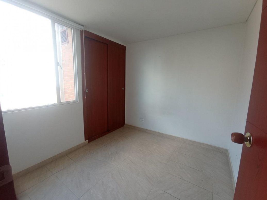 Apartamento de 2 alcobas en venta en Chapinero Noroccidental, Bogotá, 41 m² · foto 4 de 6