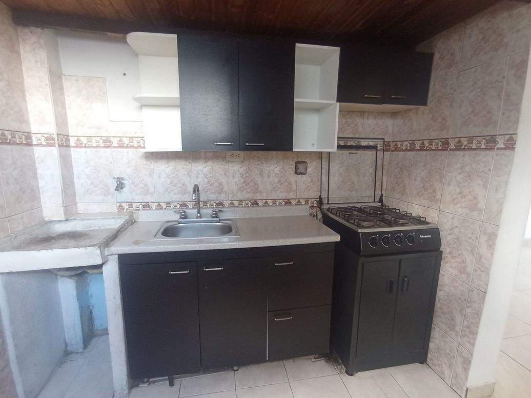 Apartamento de 2 alcobas en venta en Chapinero Noroccidental, Bogotá, 41 m² · foto 3 de 6