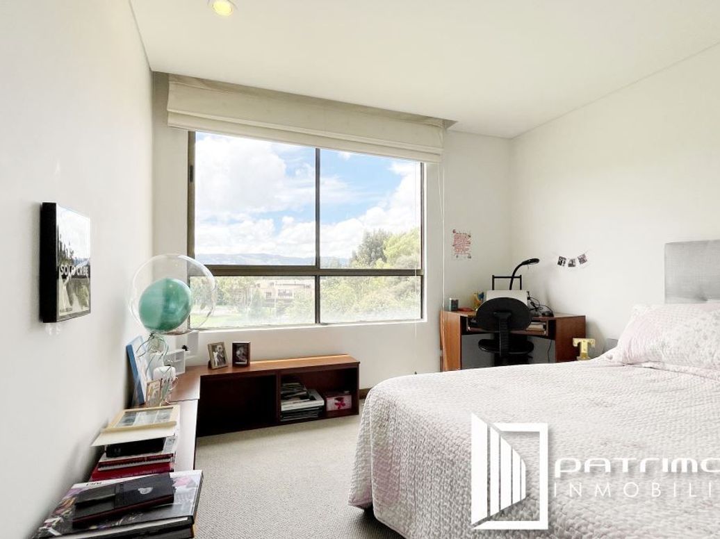 Apartamento de 3 alcobas en venta en Arrayanes, Bogotá, 141 m² · foto 7 de 20