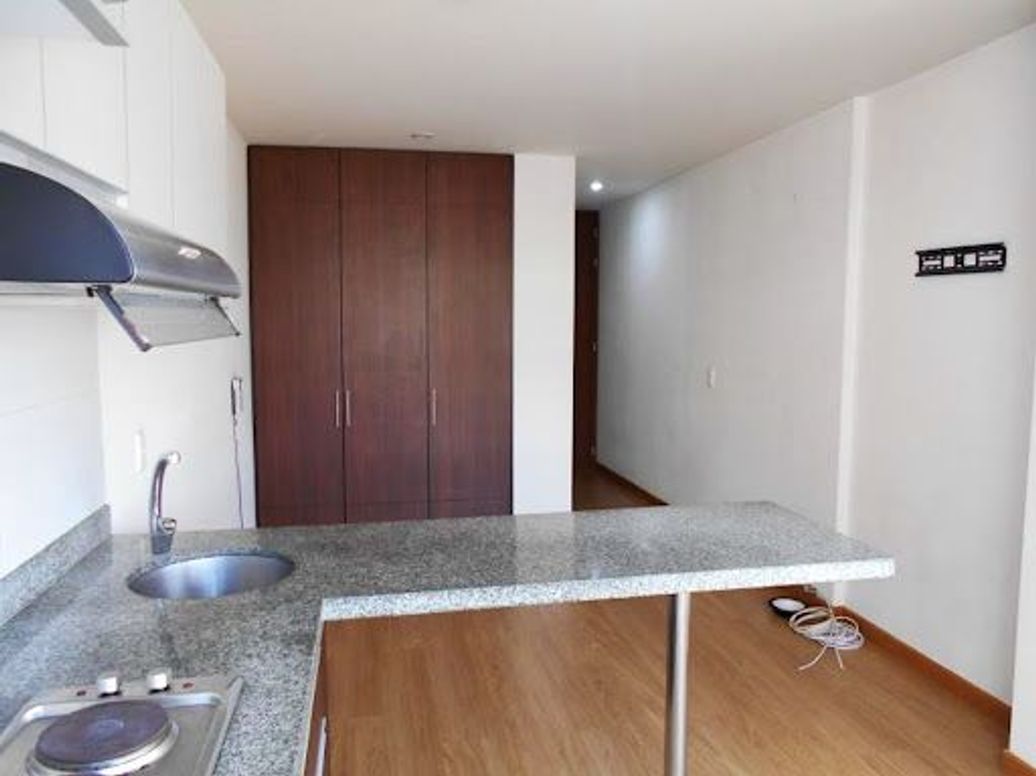 Apartaestudio en venta en Chapinero Occidental, Bogotá, 23 m² · foto 7 de 16