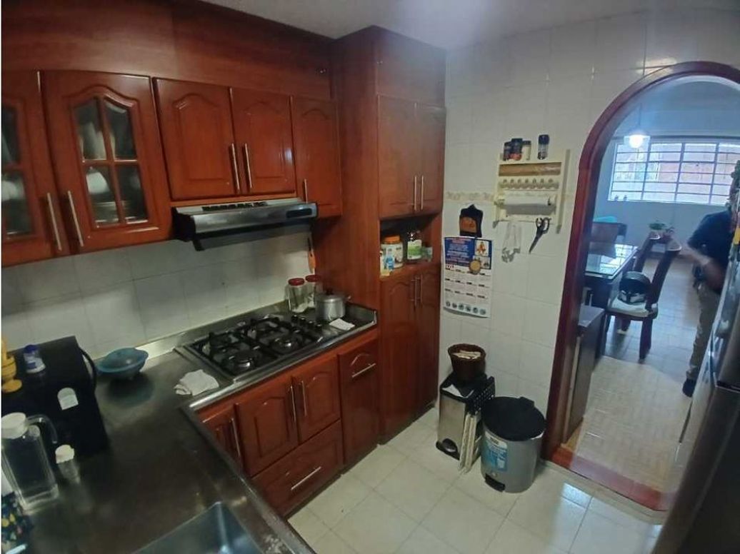 Casa de 9 alcobas en venta en San Fernando, Bogotá, 232 m² · foto 13 de 20