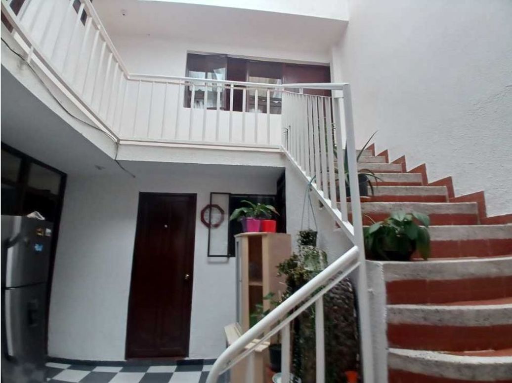 Casa de 9 alcobas en venta en San Fernando, Bogotá, 232 m² · foto 16 de 20