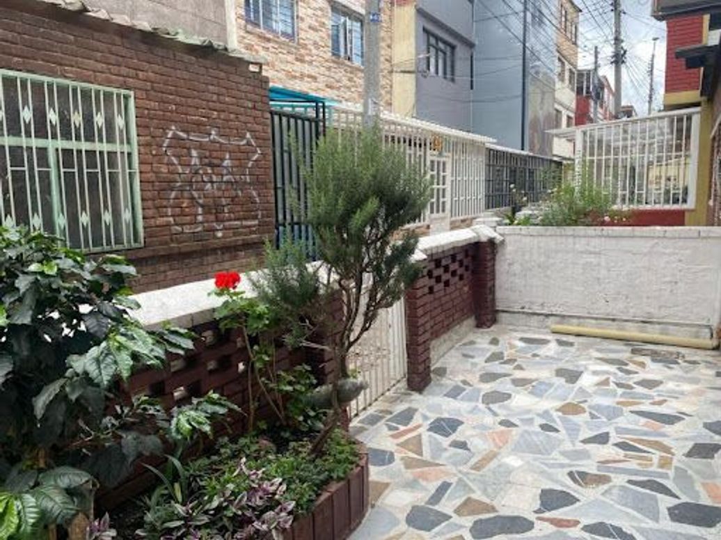 Casa de 5 alcobas en venta en Quiroga, Bogotá, 169 m² · foto 4 de 20