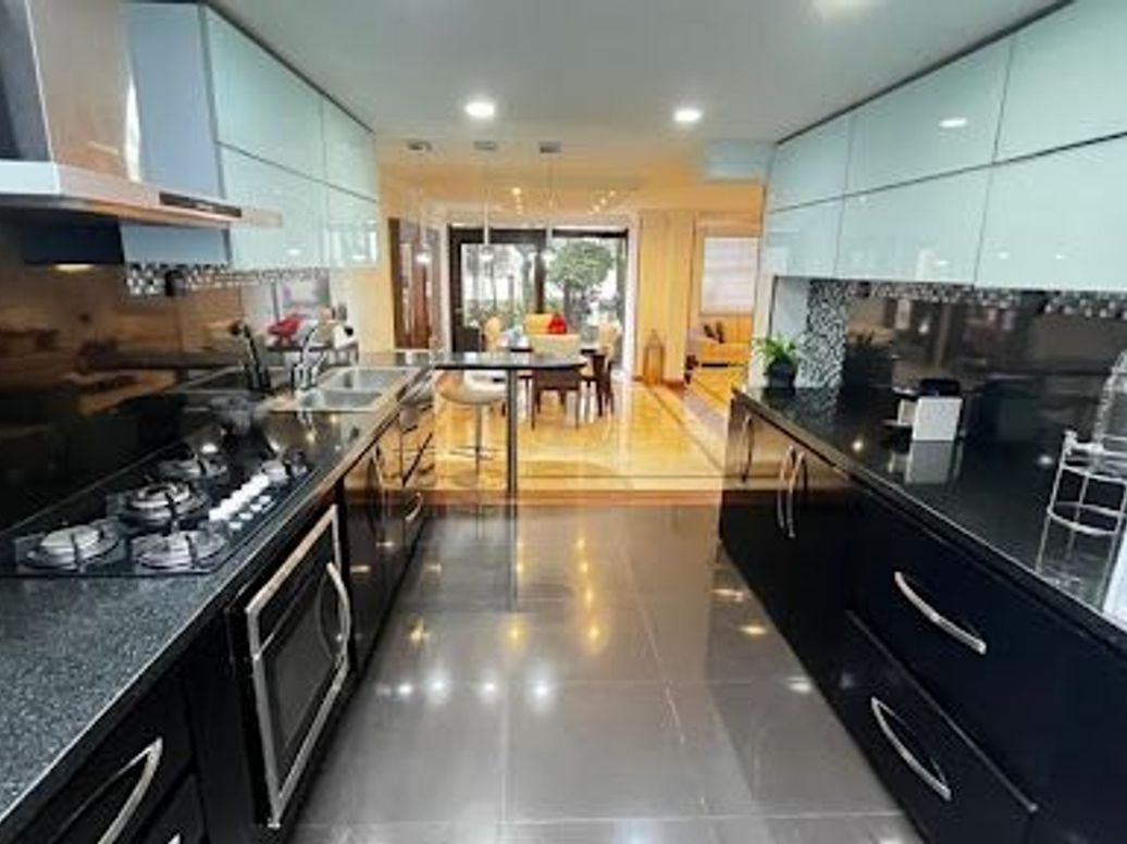 Casa de 4 alcobas en venta en Sotileza, Bogotá, 224 m² · foto 6 de 20