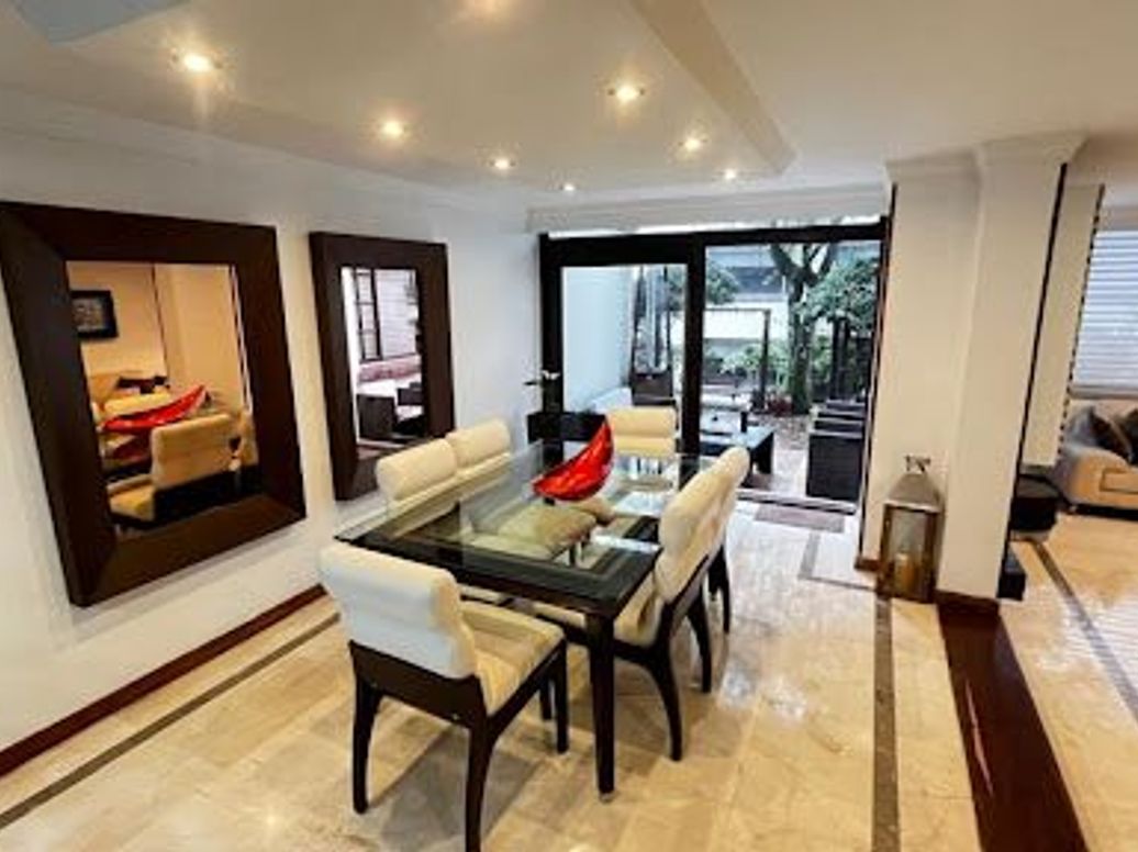 Casa de 4 alcobas en venta en Sotileza, Bogotá, 224 m² · foto 4 de 20