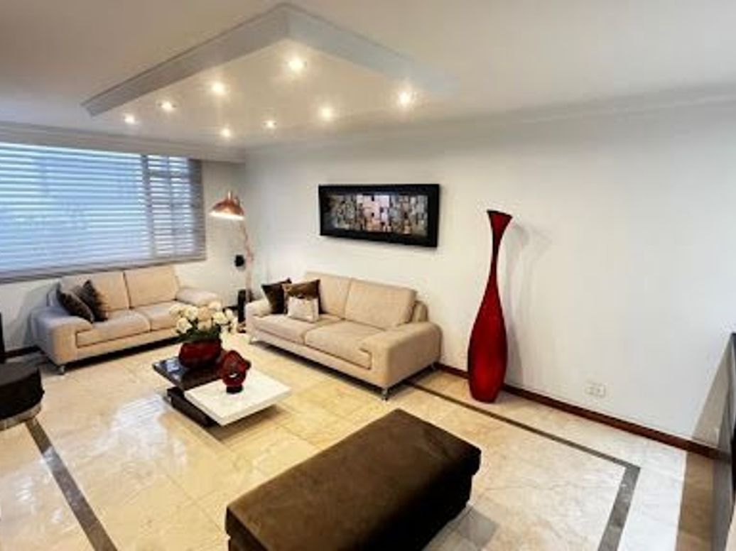 Casa de 4 alcobas en venta en Sotileza, Bogotá, 224 m² · foto 5 de 20