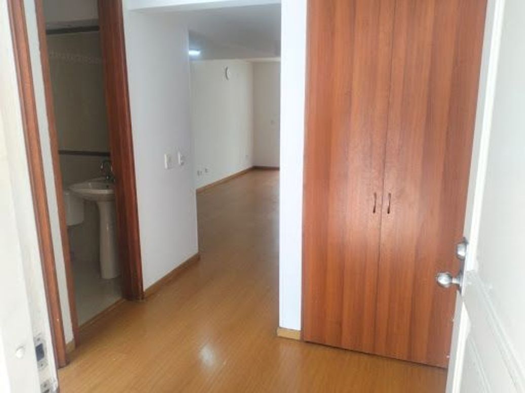 Casa de 4 alcobas en venta en Cedritos, Bogotá, 100 m² · foto 5 de 20