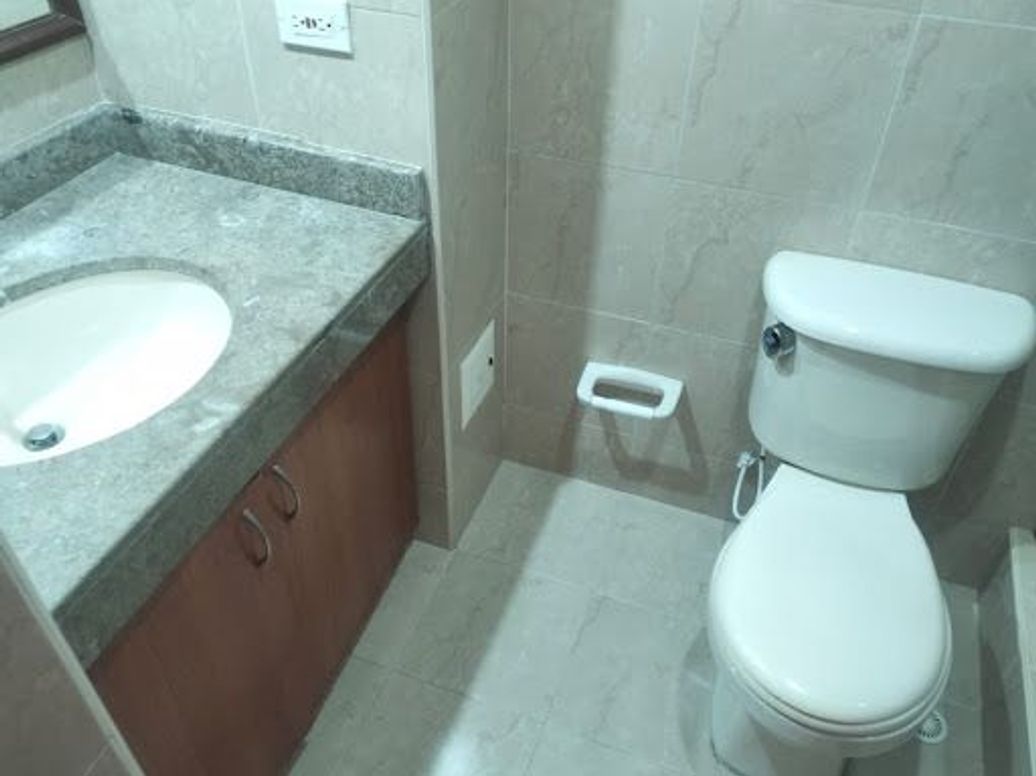 Casa de 4 alcobas en venta en Cedritos, Bogotá, 100 m² · foto 19 de 20