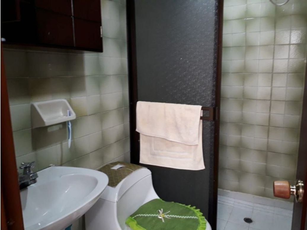 Casa de 6 alcobas en venta en Roma, Bogotá, 240 m² · foto 14 de 20