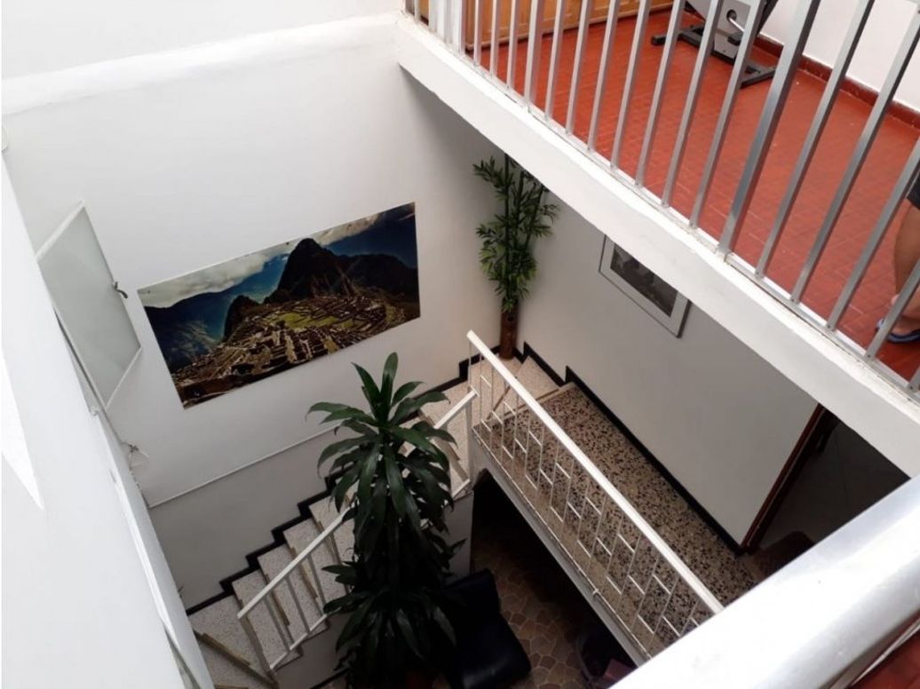 Casa de 6 alcobas en venta en Roma, Bogotá, 240 m² · foto 7 de 20