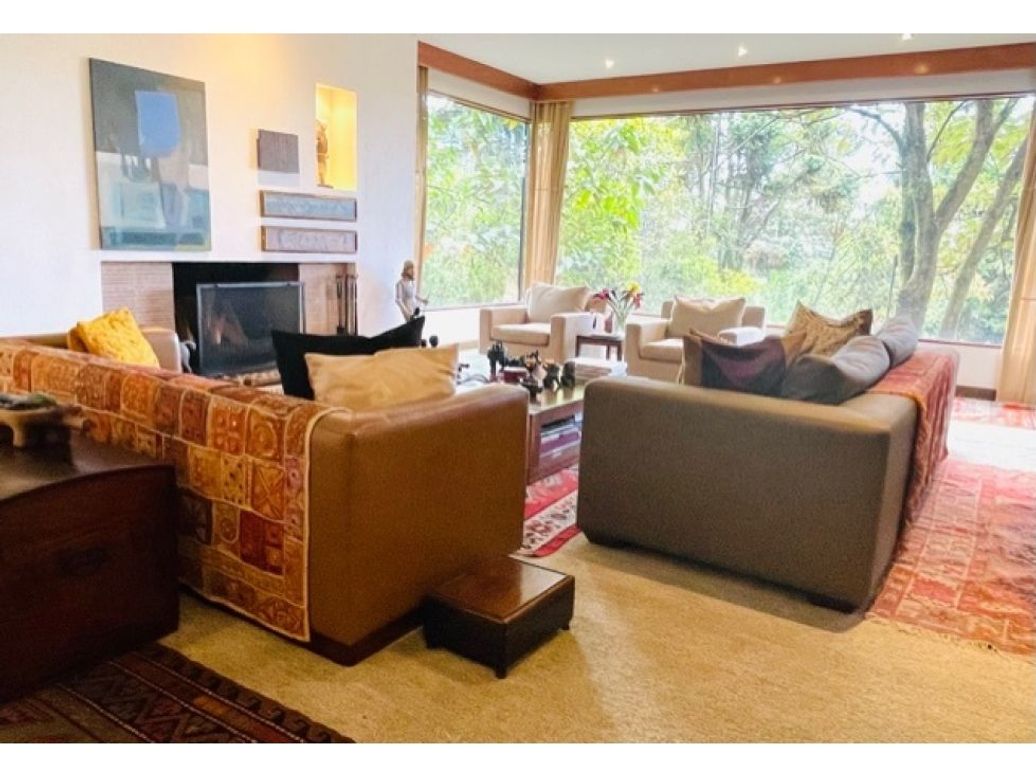 Apartamento de 3 alcobas en venta en Chico Oriental, Bogotá, 360 m² · foto 3 de 16