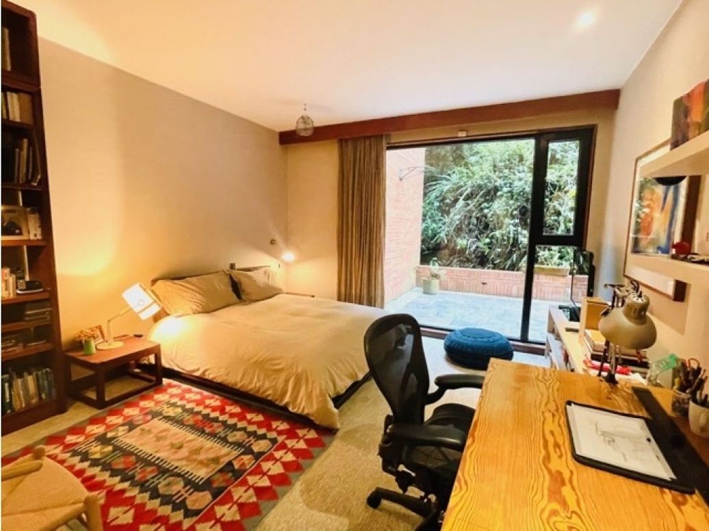 Apartamento de 3 alcobas en venta en Chico Oriental, Bogotá, 360 m² · foto 8 de 16