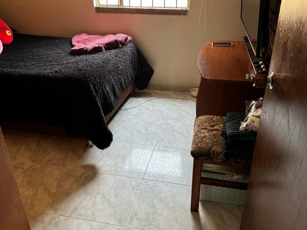 Casa de 5 alcobas en venta en Bonanza, Bogotá, 201 m² · foto 11 de 16