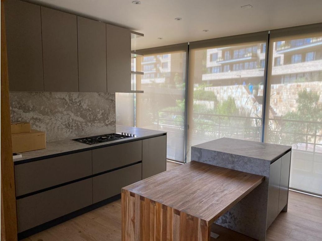 Apartaestudio en venta en El Refugio, Bogotá, 210 m² · foto 12 de 17